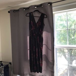 🔴LAST CALL🔴 Velvet floral jumpsuit size medium